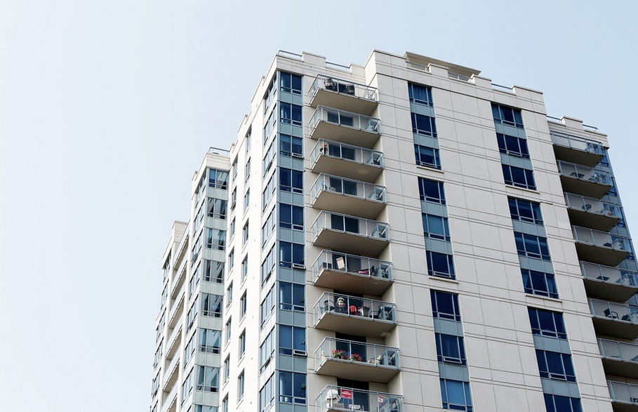 The Best Features of an Apartment Building Security System